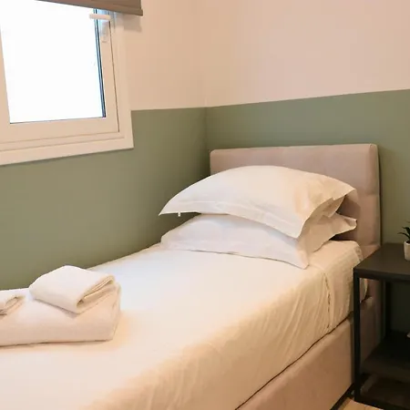 The Philosopher's House Apartment Athens